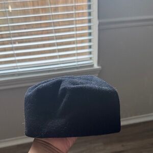 Parkhurst Men's Sleek Black Cap